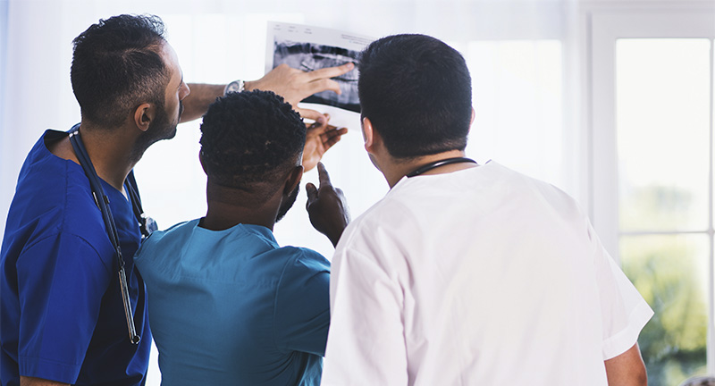 Curso carga inmediata cirugía oral 